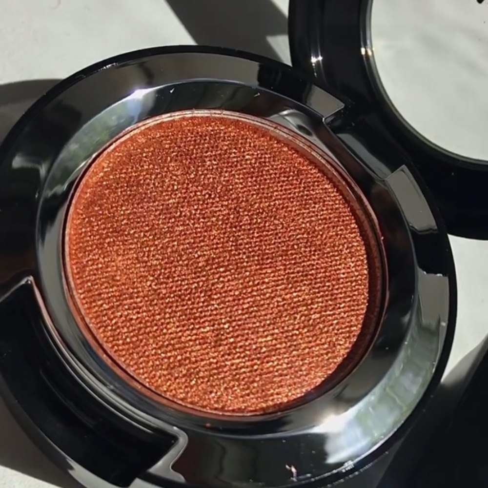 Mac Cosmetics Dazzleshadow Extreme Eyeshadow Couture Copper BNIB